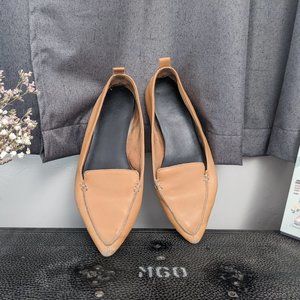Aldo Leather Galinsky Flat Size 6.5